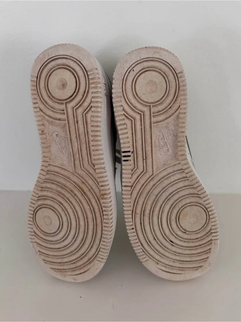 Kids Low-Top Nike